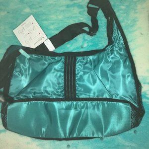 Thirty One Explorista Crossbody Bag/Travel Bag